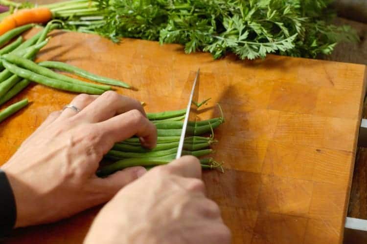 trimming green beans