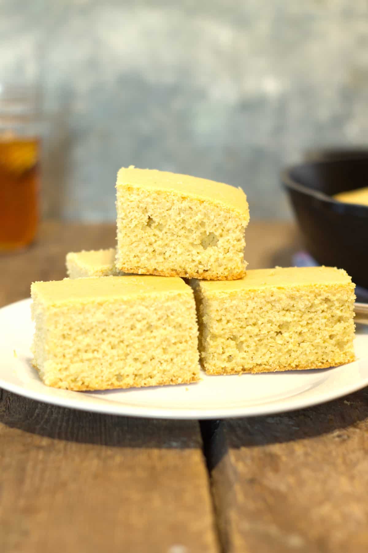 Dairy Free Cornbread In A Cast Iron Skillet - Yay Kosher