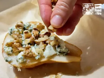 Adding walnuts to pear