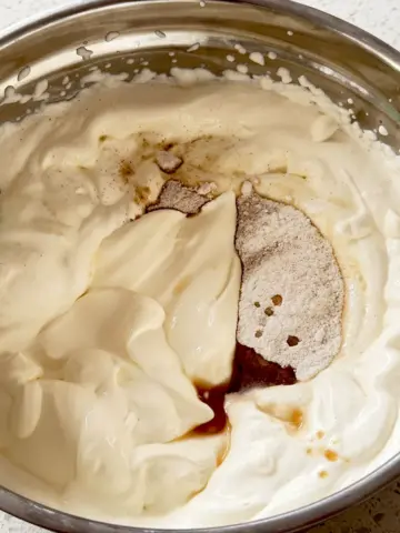 Vanilla Crème Fraîche cake Filling ingredients added